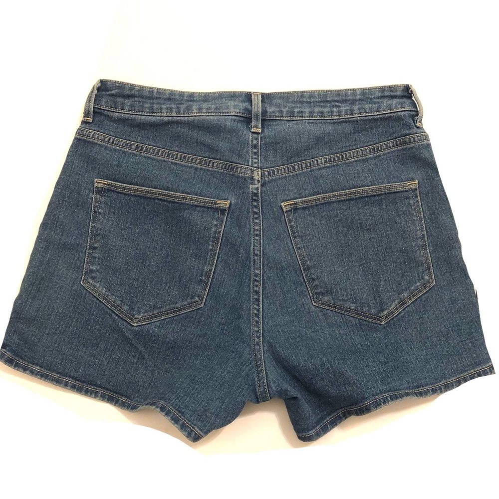 H&M high waisted stretch blue denim shorts - Picture 3 of 9